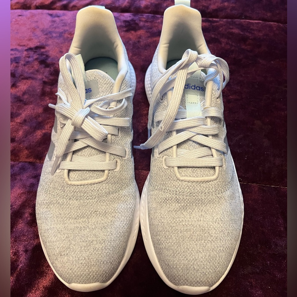 Adidas cloudfoam comfort shoes